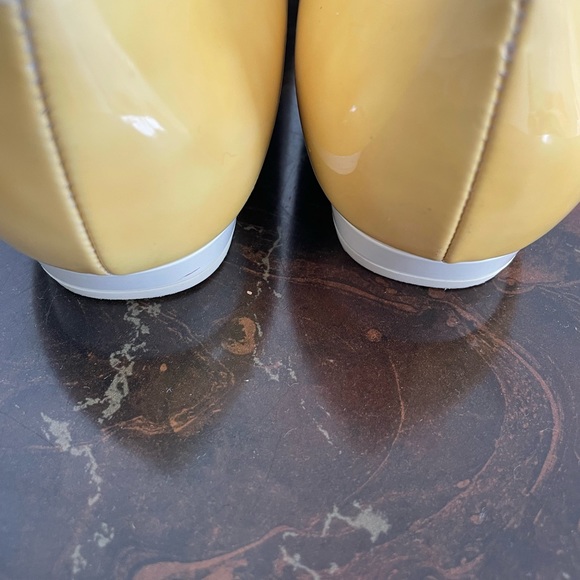 Louis Vuitton butterfly flats - Picture 7 of 8